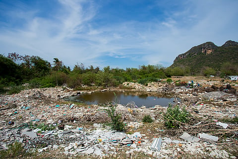 Unscientific waste disposal in  J&K: 11 lakh MTs of legacy waste dumped at Srinagar’s landfill site 
