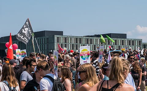Not economic or cultural, communication may be the reason why anti-immigration parties are winning in Europe