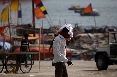 India records earliest heatwave and warm nights in 2025 