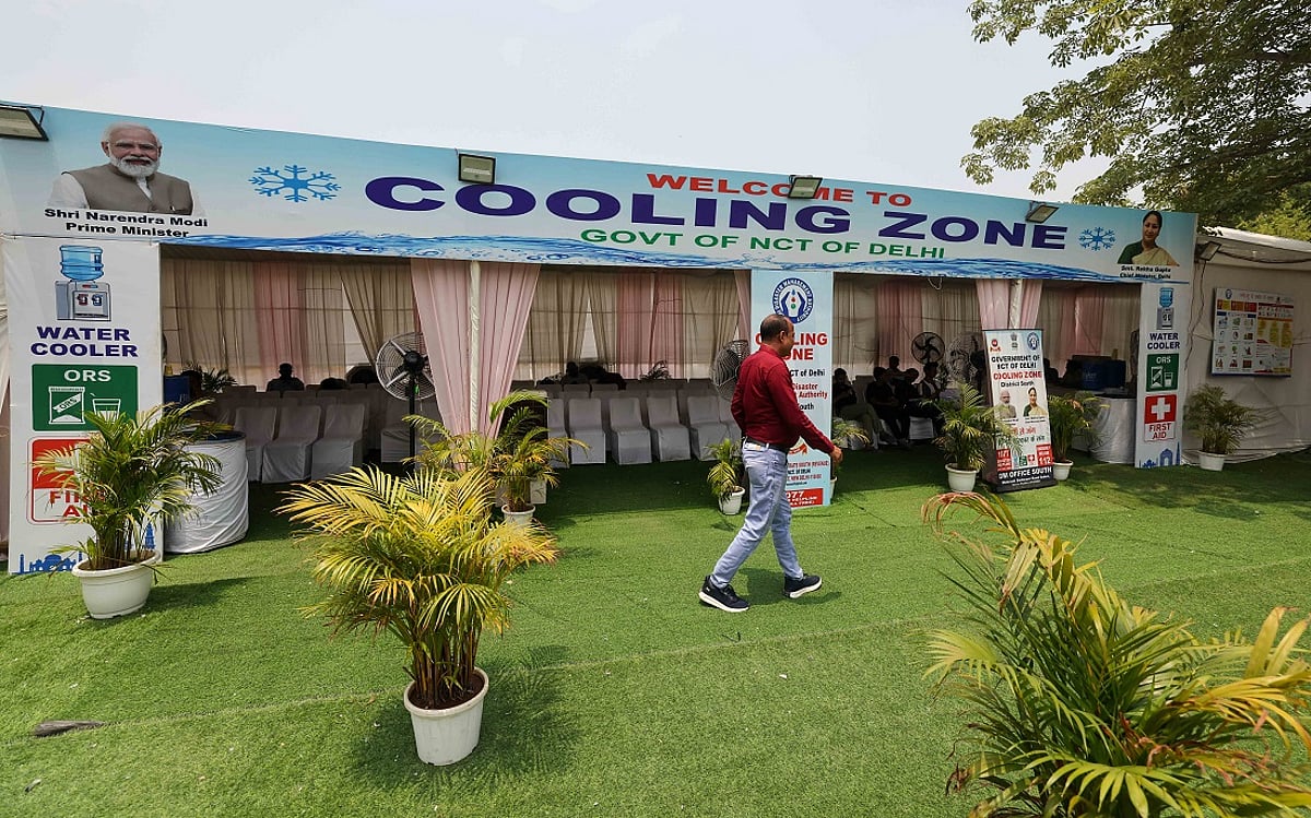 Daily weather tracker: Delhi-NCR sweats under humid heat as 17 states brace for rain and storms; floods in Arunachal leave several injured and missing