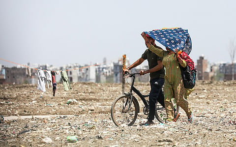 Daily weather tracker: Temperature soars in Northwest India amid hot winds; heavy rain and thunderstorm alerts issued across several states