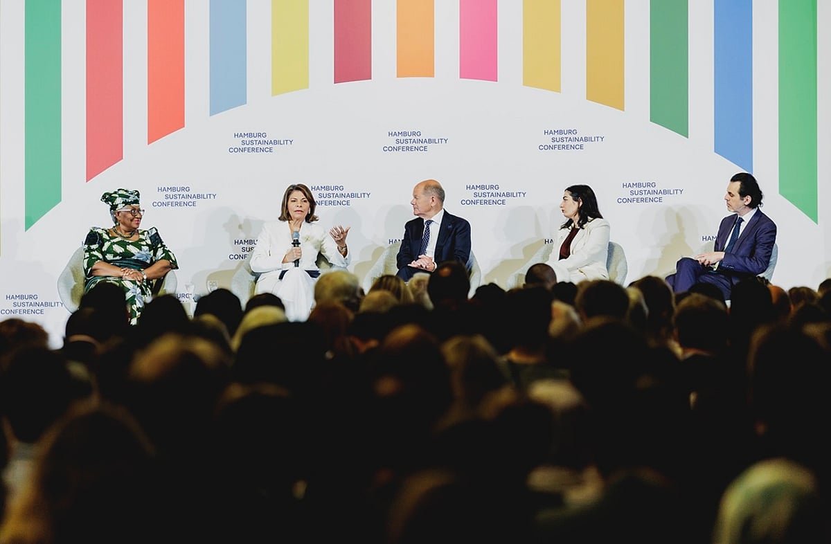 New South-North Commission on Development launches in Hamburg; sets itself task to rewrite rules of global cooperation
