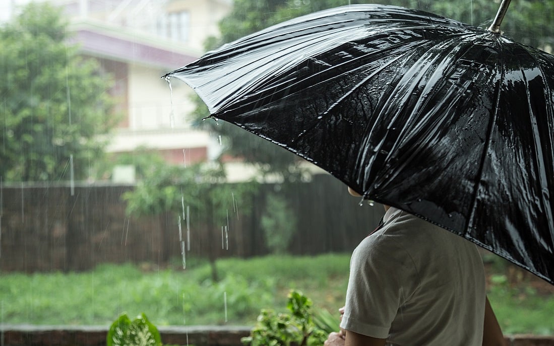 Daily weather tracker: Heavy rain alerts issued across several states; IMD urges vigilance over flooding, waterlogging and