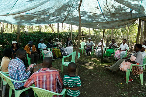 The Toben Gaa self-help group in Kenya discussing their agroforestry project, which helps smallholder farmers adapt to climate change. 