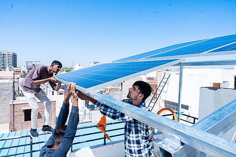 India adds record 29 GW solar, wind in first half of 2026