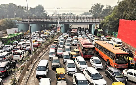 Decoding CAFE-III norms for cars: How technical loopholes weaken the norms and slow down zero-emission transition