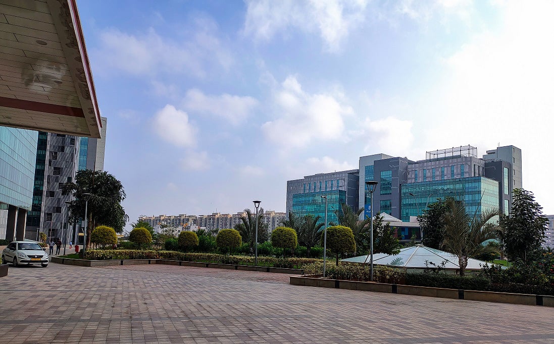 Thirsty data centres, thin regulation: Who is watching India&rsquo;s water?None of the major state data centre policies in India currently require o...