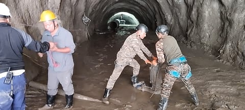 Tunnel rescue team from India continued rescue operations in Chilime, in coordination with the Nepali Army. 