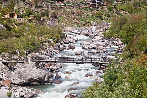 The project involves a 232.6-metre-high concrete gravity dam on the Tons River along the Uttarakhand-Himachal Pradesh border.
