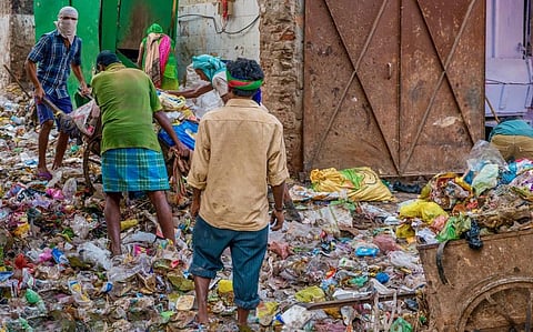 An urban garbage dumping site in Varanasi, where citizens unload their household trash. Photo: iStock