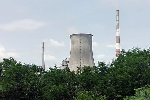 डॉ नरला ताताराव थर्मल पावर स्टेशन; फोटो: विकीमीडिया कॉमन्स