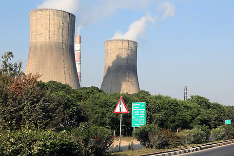 2032 तक कोयला बिजली संयंत्रों से होने वाले उत्सर्जन में 32 फीसदी तक कटौती संभव: सीएसई रिपोर्ट