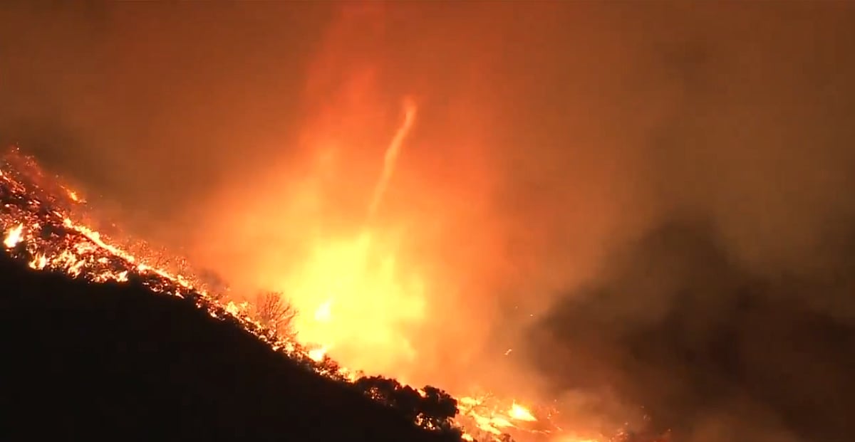 Southern California Faces Extreme Dryness, Fuels Wildfires - Maps ...