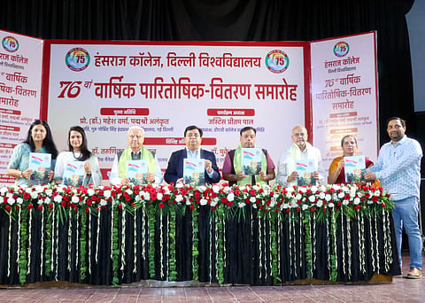 The ceremony concluded on a high note, with resounding applause echoing the collective commitment of Hans Raj College and Smiling Tree towards academic excellence and environmental sustainability