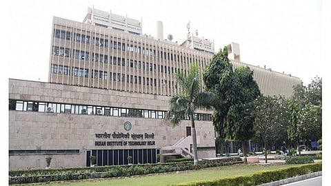 IITs placements sees dip in final phase; older IITs struggling