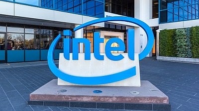 Intel continues layoffs; shuts down automotive chip unit