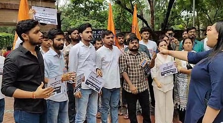 DU’s Rs 1 lakh bond requirement for DUSU polls sparks protests from student organizations