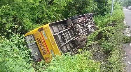 Over two dozen children injured as school bus collides with truck in Amethi