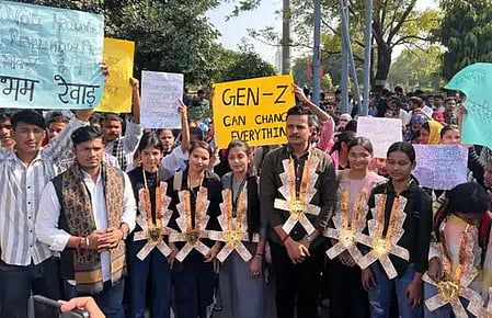Protests in Mumbai in support of Sonam Wangchuk and CJP; scores detained by police  