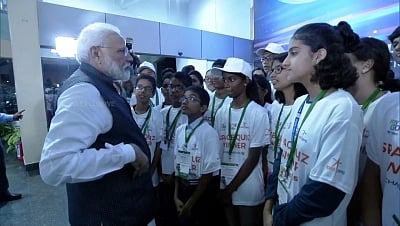 PM Modi lauds India's space programme following BlueBird-6 launch