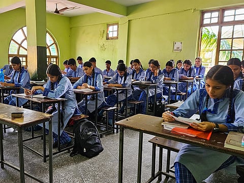 Education Ministry might ONOS scheme to private universities