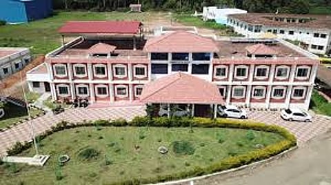 The tenure of Mother Teresa Women’s University V-C K Kala also came to an end, and the governor, who serves as the chancellor of 20 state universities, granted her a one-year extension using his powers. 