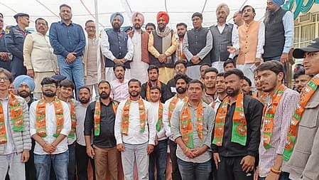 Over 200 students from Panjab University join BJP