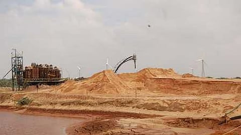 The activists also demanded that no new mining lease be granted and all political parties deliberate on how illegal, unscientific and excessive mining can be stopped.