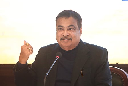 Nitin Gadkari announces highway projects worth over Rs 3,000 crore for five states