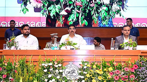 Governor Hari Babu Kambhampati and Minister Suryabanshi Suraj at the NEP 2020 wrokshop