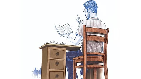 Guest lecturers demand full monthly salary from the state government for duties performed in May.

