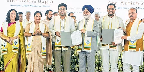 L-G and CM Gupta at 14th convocation of Ambedkar University on Thursday.