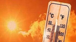Temperatures may touch 45°C as heat wave grips North India