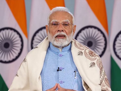 PM Narendra Modi pays tribute to former Prime Minister Rajiv Gandhi on his death anniversary