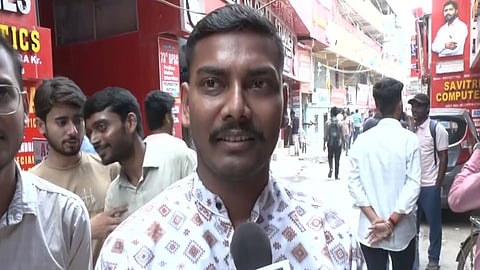Students of Khan Sir hail court order on firing case