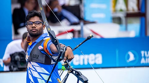 Andhra Pradesh: Governor, CM hail Dhiraj's twin gold medal triumph
