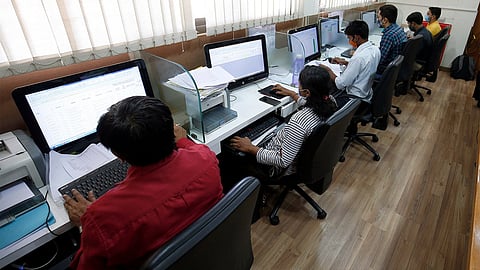 Companies prioritising AI readiness, specialised skills over large-scale workforce expansion: Report