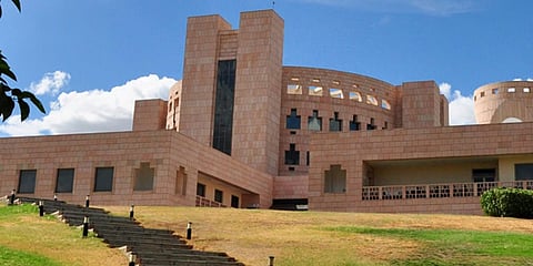 ISB appoints former dean Rajendra Srivastava as Emeritus Professor