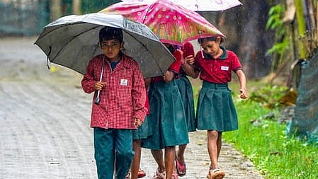 Chennai Rains: Will schools, colleges get a holiday tomorrow amid 'DAMAL DUMEEL' forecast 