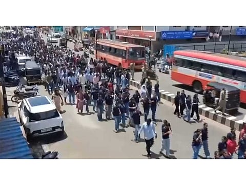 Youth Congress, students stage massive Ballari protest, demand Dharmendra Pradhan’s resignation and scrapping of NEET