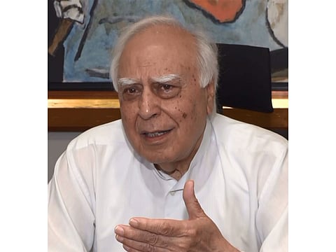 "Victims of paper leaks as well as lathis": Kapil Sibal slams police action during CJP's protest