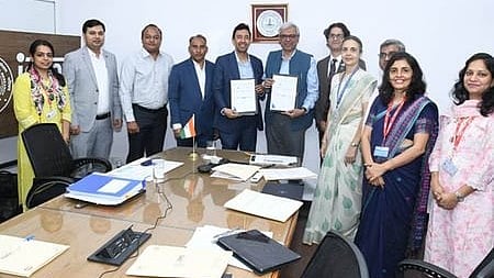 ICMR hands over technologies for cancer, infectious diseases
