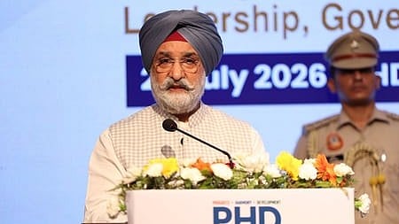 Delhi L-G TS Sandhu calls for future-ready approach to school safety