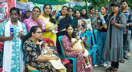 Kerala LP rank holders protest gains momentum,  BJP & film personalities back agitation