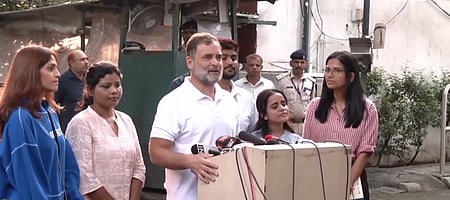 Rahul holds press meet with student protestors, says they defended the