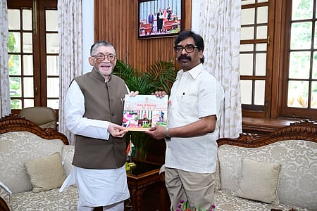 Paper leak issue turning into a national crisis, may speak to Union Home Minister: Hemant Soren