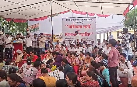 Rajasthan Grade-III teachers continue protest in Jaipur, demand transfer policy and Education minister