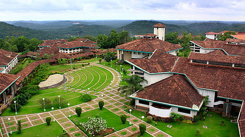 Kerala Ministers gather at IIM Kozhikode for leadership retreat