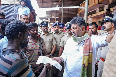 19 child labourers rescued from Bengaluru’s Yeshwanthpur APMC market; FIR slapped on owners of shops