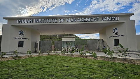 Technology meets Learning: IIM Jammu launches first Smart library